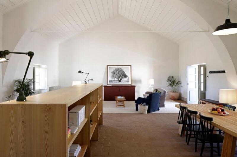 Barn-Cottage-3BR-Wohnbereich©Nelson-Garrido