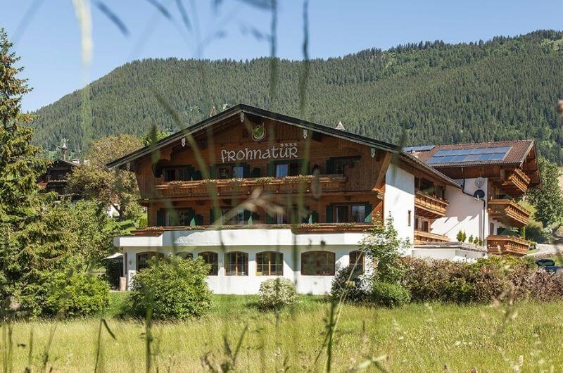 Hotel-Frohnatur-Familienhotel-Tirol-Österreich-Garni-nachhaltiger-Urlaub-stylish-Kinder-Familie-Familienurlaub-Ferien-Eco