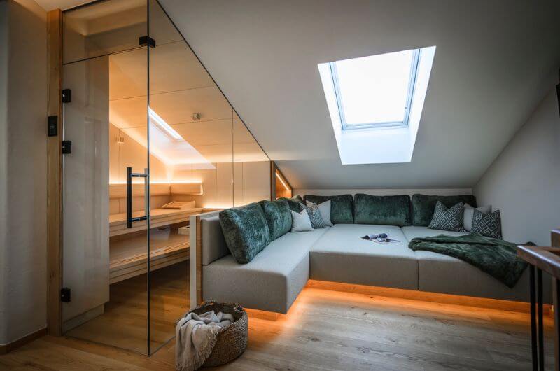 sauna-urlaub-auf-dem-bauernhof-am-chiemsee-chiemgau-luxus-ferienbauernhof-ferienwohnung-kinderfreundlich-mit-frühstück-moierhof