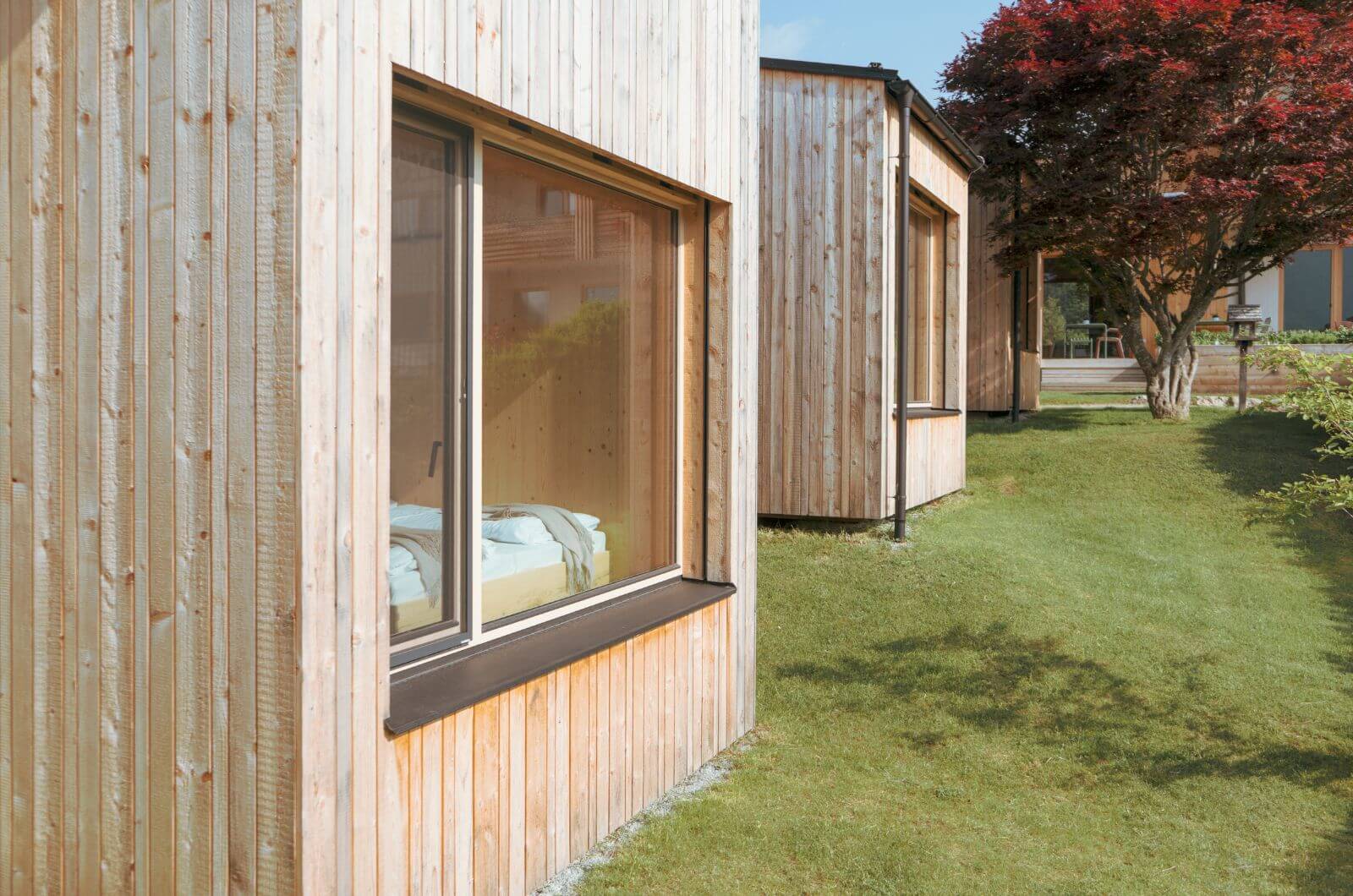 tiny-house-boutique-hotel-familienfreundlich-schladming-eco-cabins-nachhaltig-familienhotel-biyou-oesterreich-ferienhaus